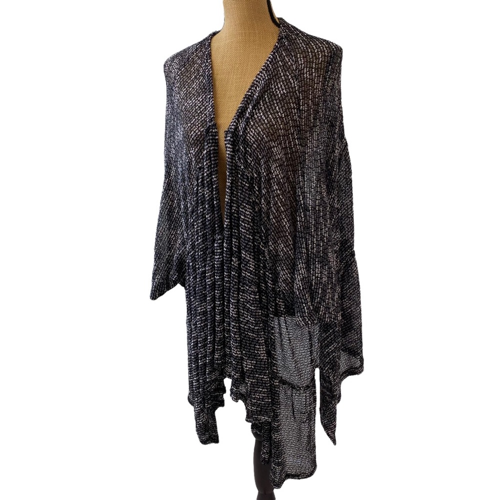 Nixon Asked Cash Women’s Black/white Cardigan Relaxed Fit Half Sleeve Size M.